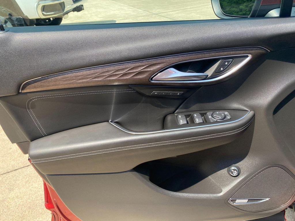 used 2022 Buick Envision car, priced at $27,400