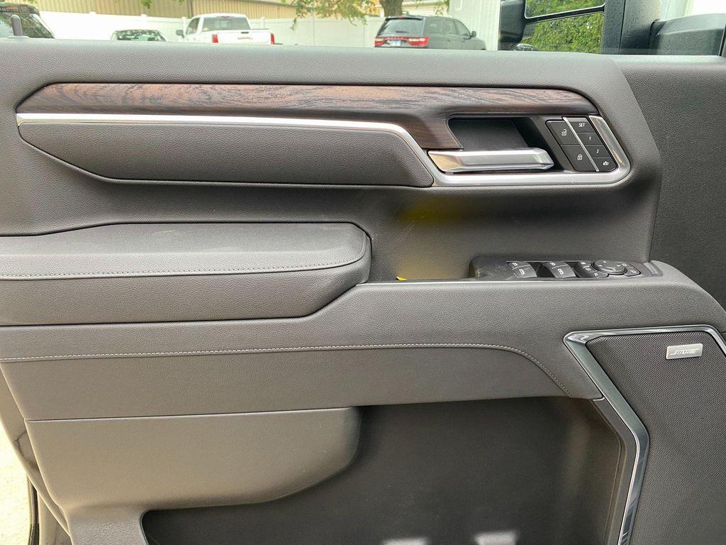 new 2026 GMC Sierra 2500 car, priced at $69,847