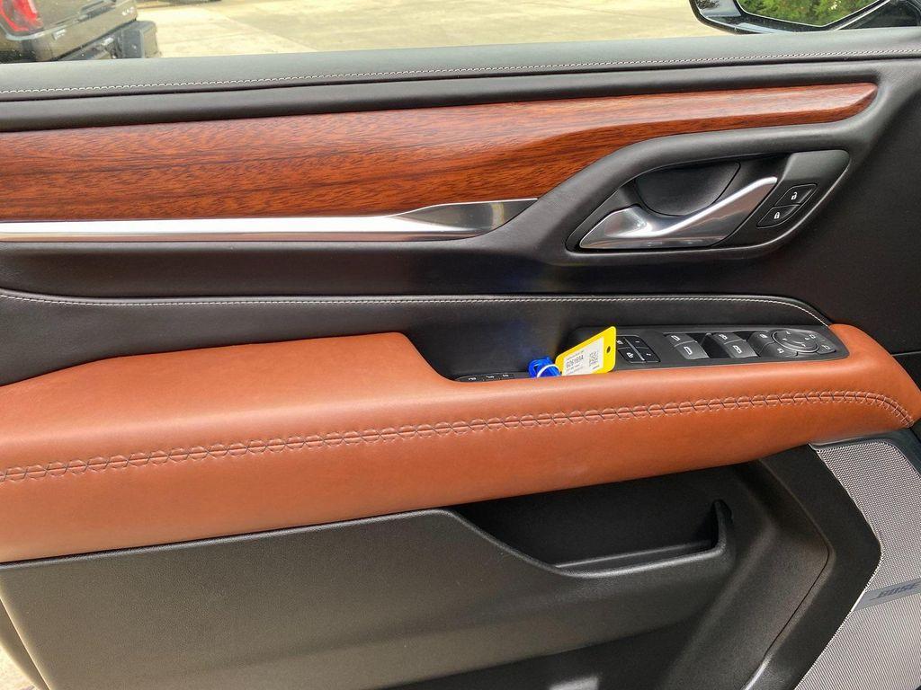 used 2023 GMC Yukon car, priced at $64,900