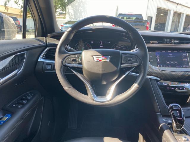 used 2022 Cadillac XT6 car, priced at $39,060