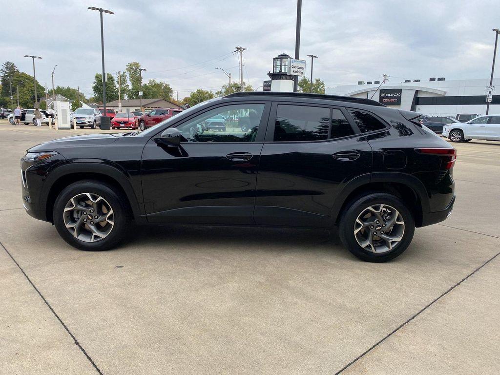 used 2024 Chevrolet Trax car, priced at $20,900