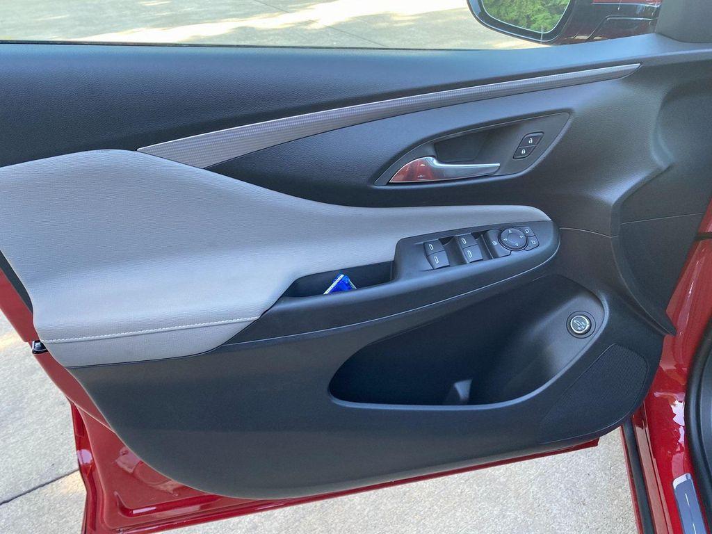 new 2026 Buick Envista car, priced at $31,885