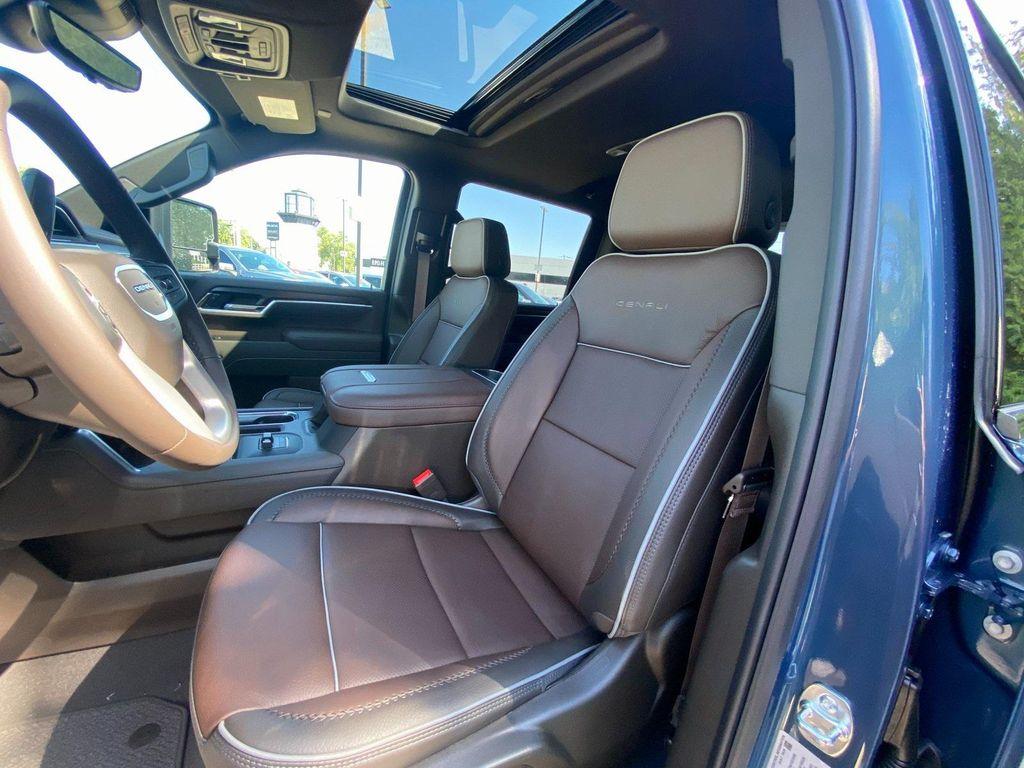 new 2026 GMC Sierra 2500 car, priced at $75,950