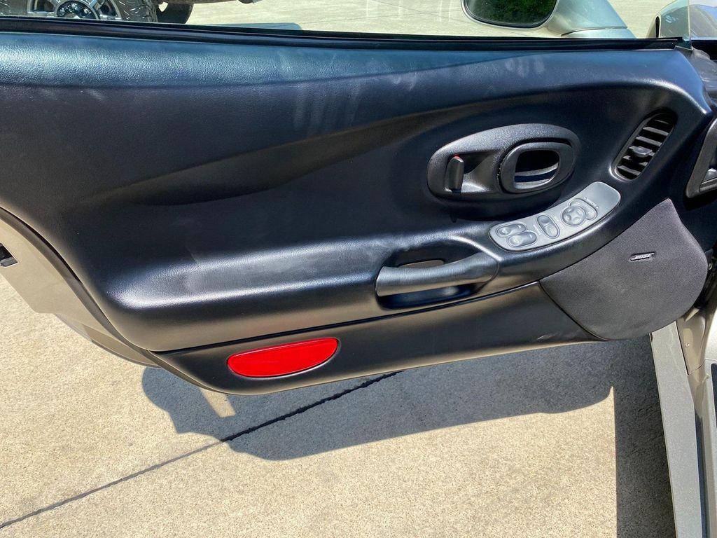 used 2000 Chevrolet Corvette car, priced at $15,900