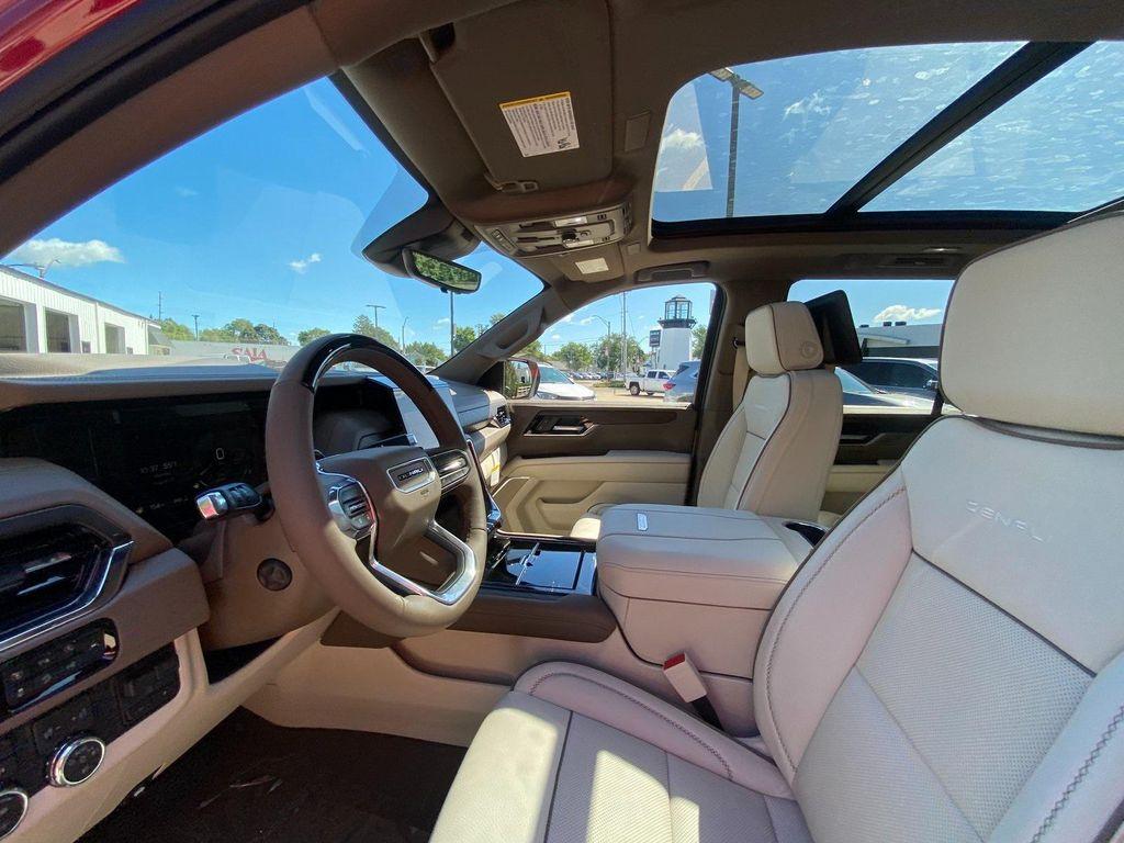 new 2025 GMC Yukon car, priced at $93,075