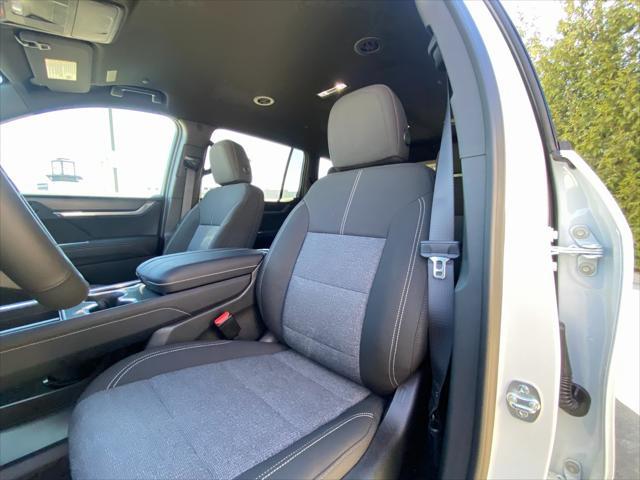 new 2025 GMC Acadia car, priced at $42,495