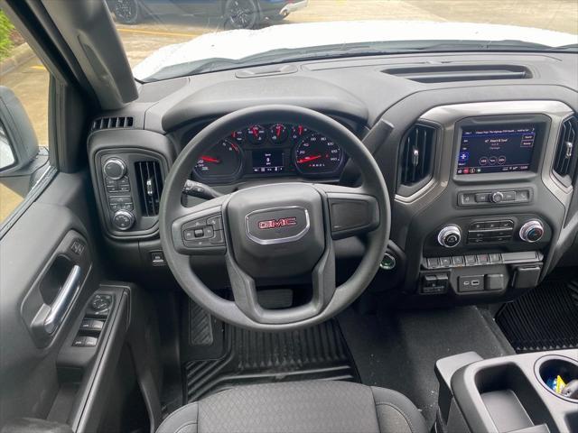 new 2025 GMC Sierra 1500 car, priced at $47,945