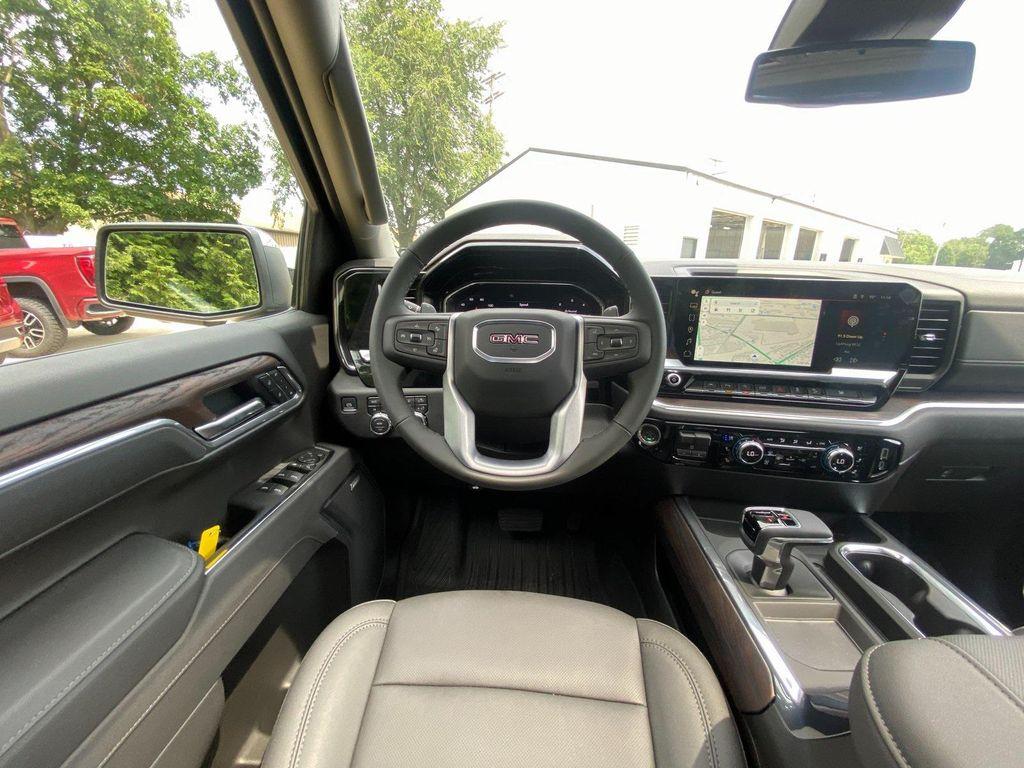 new 2025 GMC Sierra 1500 car, priced at $59,602