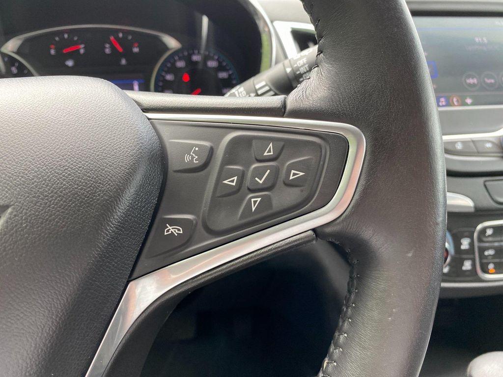 used 2022 Chevrolet Equinox car, priced at $23,500