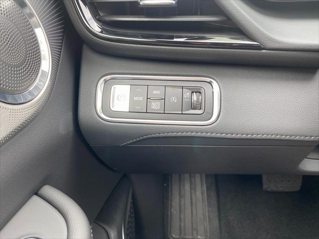 new 2025 Buick Enclave car, priced at $57,695
