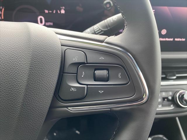 new 2025 Buick Envista car, priced at $25,685
