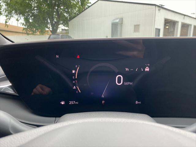 new 2025 Buick Envista car, priced at $25,685