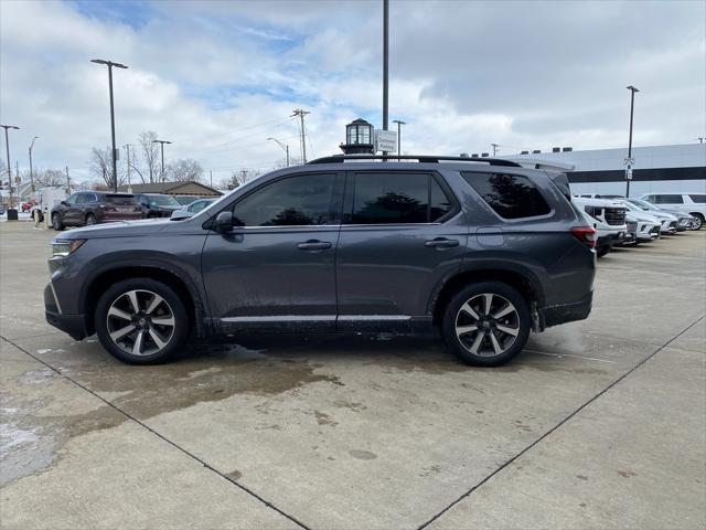 used 2023 Honda Pilot car, priced at $41,900