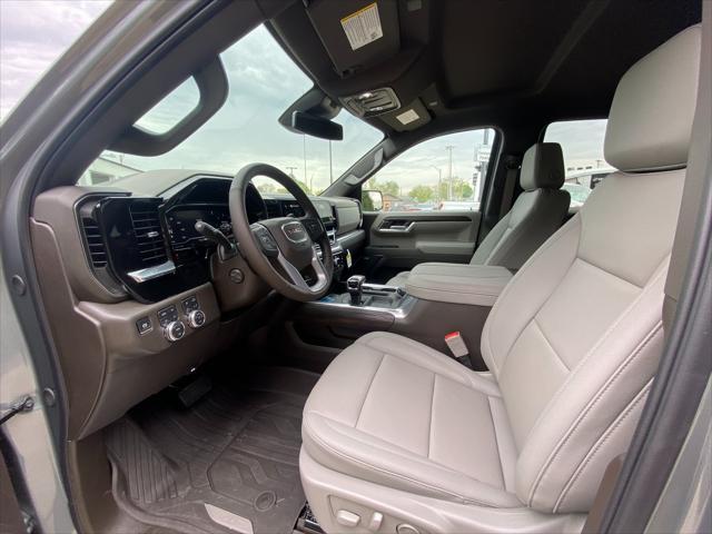 new 2025 GMC Sierra 1500 car, priced at $56,440