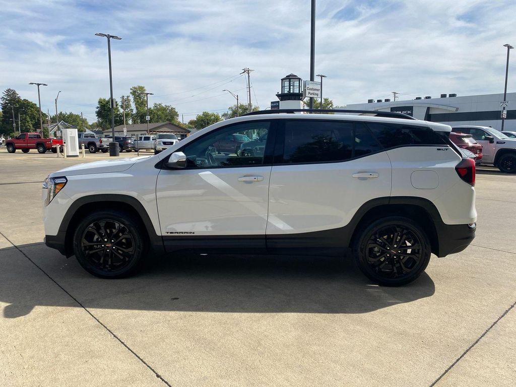 used 2022 GMC Terrain car, priced at $25,400