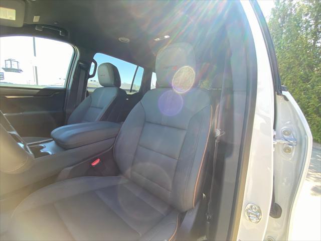 new 2025 GMC Acadia car, priced at $52,145