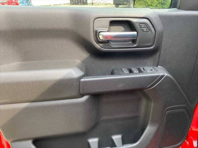 new 2025 GMC Sierra 1500 car, priced at $41,990
