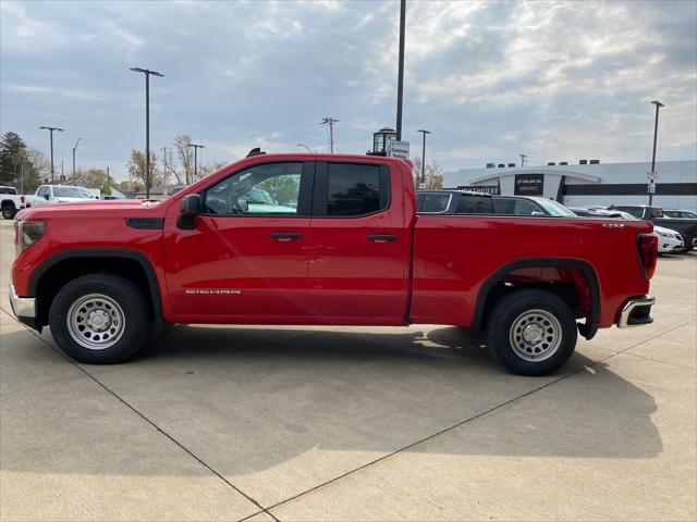 new 2025 GMC Sierra 1500 car, priced at $41,990