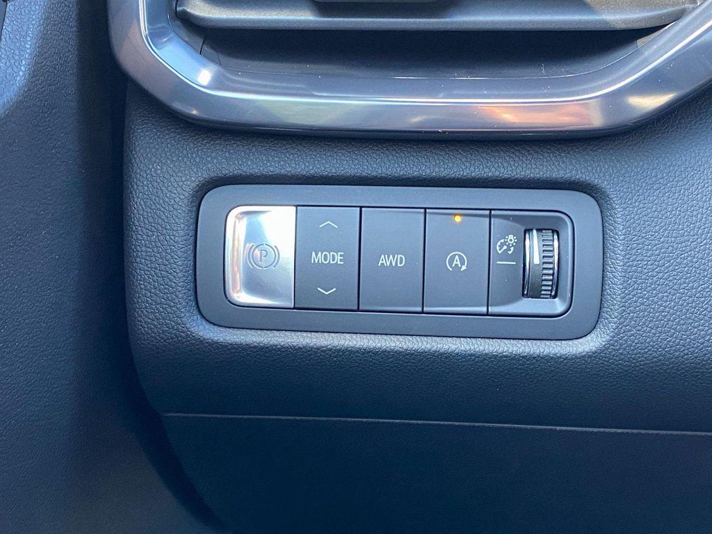 new 2025 GMC Acadia car, priced at $49,140