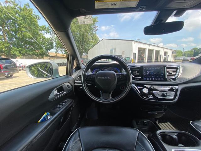 used 2019 Chrysler Pacifica car, priced at $18,960