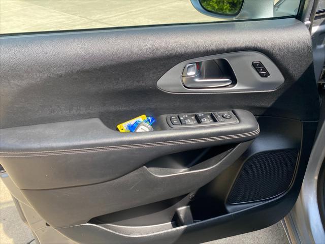 used 2019 Chrysler Pacifica car, priced at $18,960