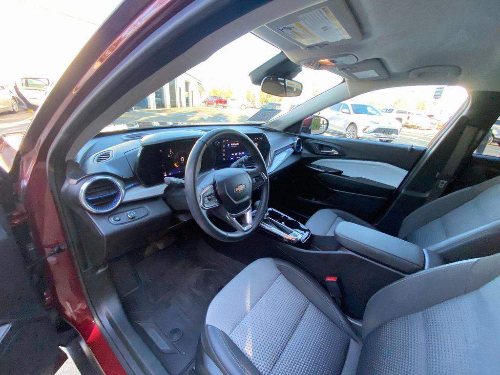 used 2024 Chevrolet Trax car, priced at $21,600