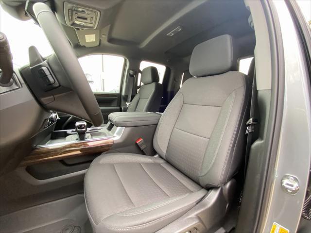 new 2025 GMC Sierra 1500 car, priced at $55,050