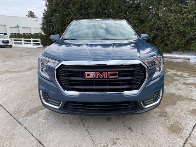 used 2024 GMC Terrain car, priced at $26,200