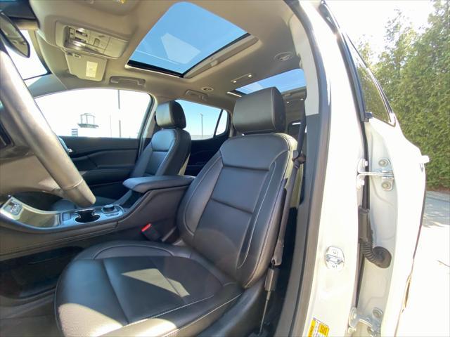 used 2023 GMC Acadia car, priced at $38,900