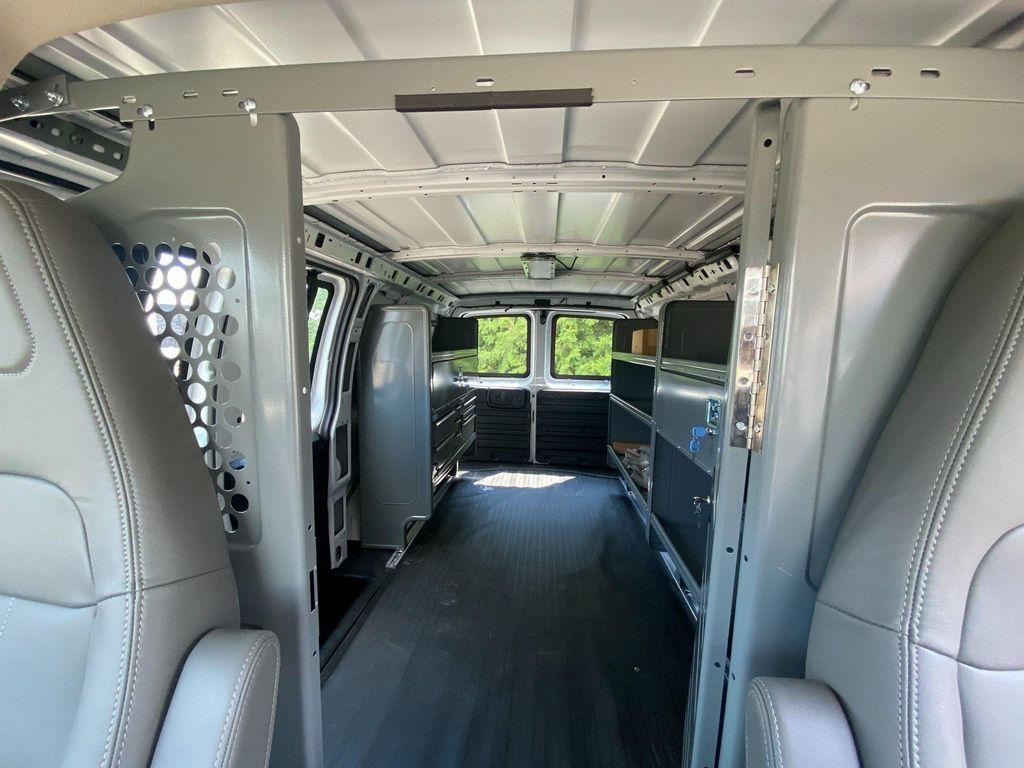 new 2025 GMC Savana 2500 car, priced at $43,692