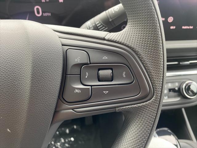 new 2025 Buick Envista car, priced at $24,490