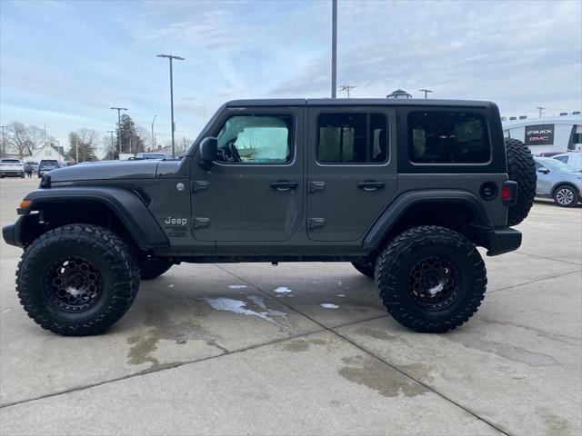 used 2020 Jeep Wrangler Unlimited car, priced at $31,900