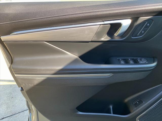 used 2025 Buick Enclave car, priced at $43,960