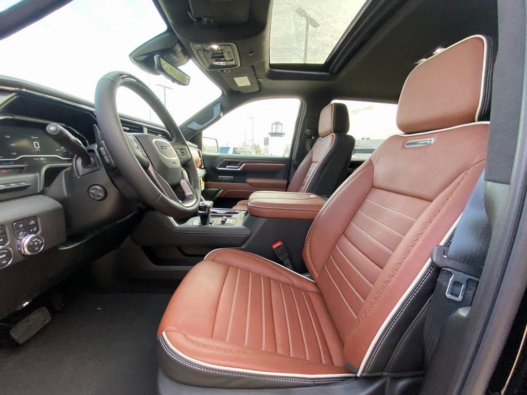 new 2025 GMC Sierra 1500 car, priced at $74,055