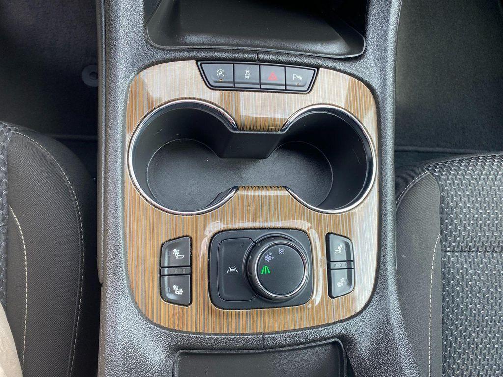 used 2022 GMC Acadia car, priced at $24,600