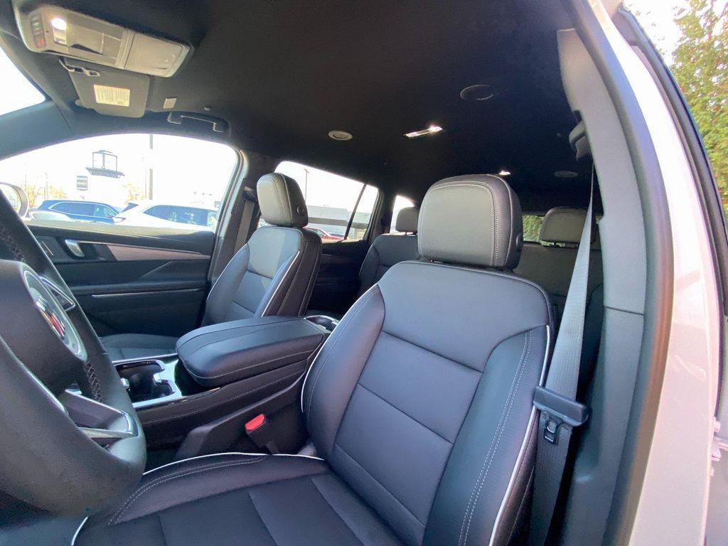 new 2026 Buick Enclave car, priced at $48,310