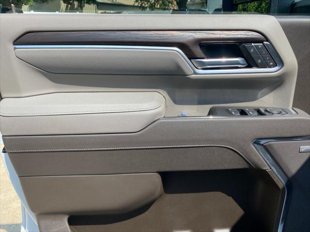 new 2025 GMC Sierra 2500 car, priced at $78,090