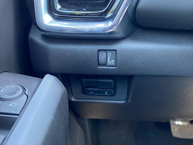 new 2025 GMC Canyon car, priced at $44,645