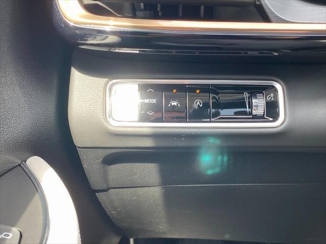 new 2025 Buick Envision car, priced at $46,095
