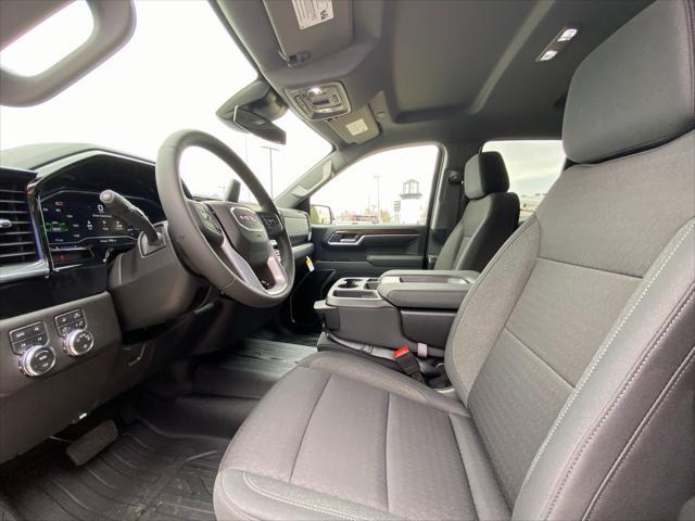 new 2025 GMC Sierra 1500 car, priced at $51,000