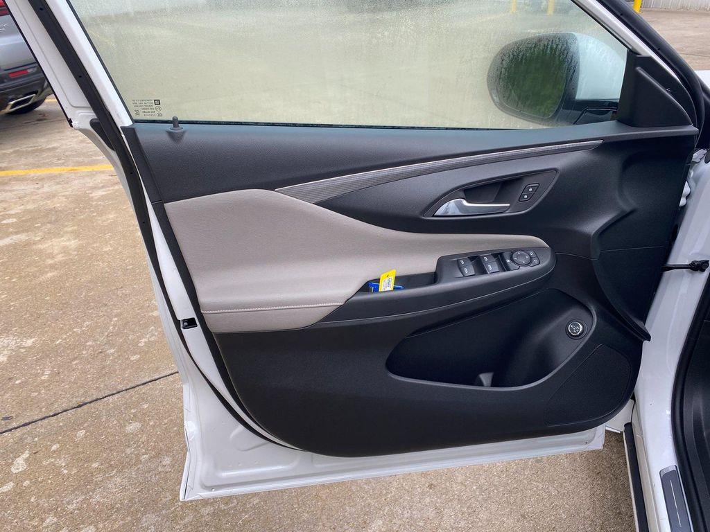 new 2026 Buick Envista car, priced at $31,190