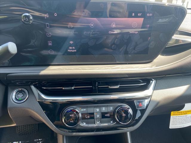new 2025 Buick Envista car, priced at $25,590
