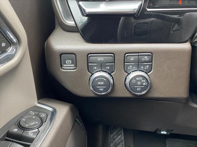 new 2025 GMC Sierra 1500 car, priced at $53,640