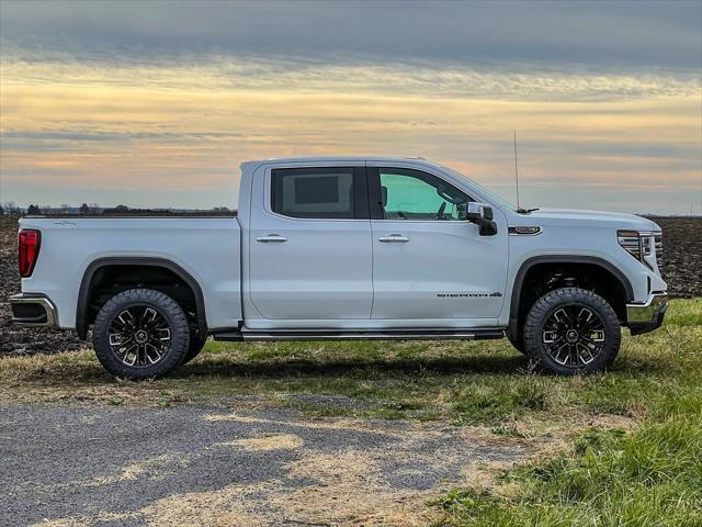 new 2025 GMC Sierra 1500 car, priced at $71,233