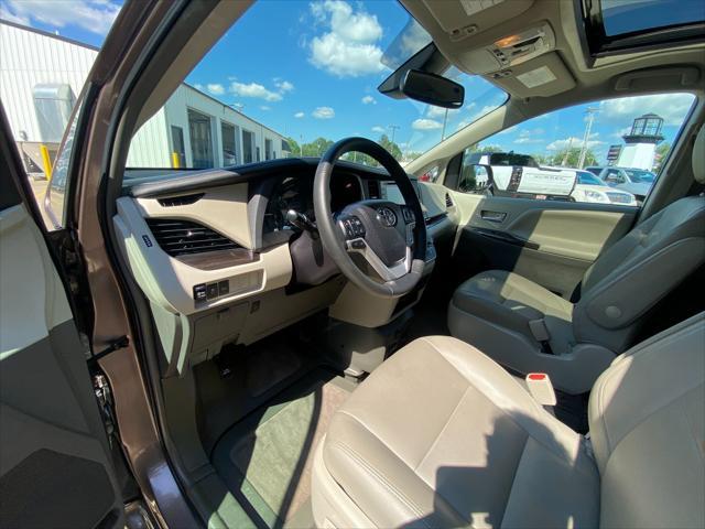 used 2018 Toyota Sienna car, priced at $44,960