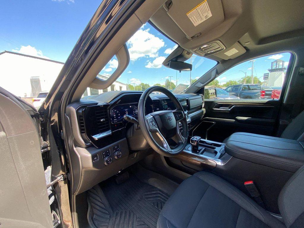 used 2023 Chevrolet Silverado 1500 car, priced at $48,000