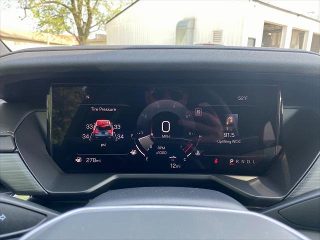 new 2025 GMC Acadia car, priced at $47,925