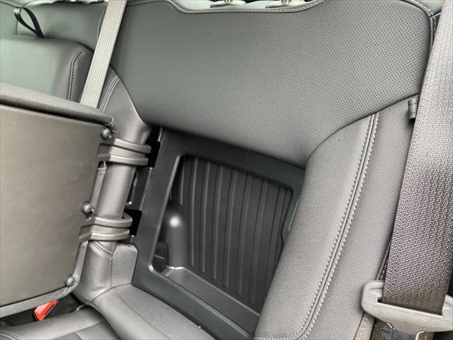 new 2025 GMC Sierra 1500 car, priced at $67,472
