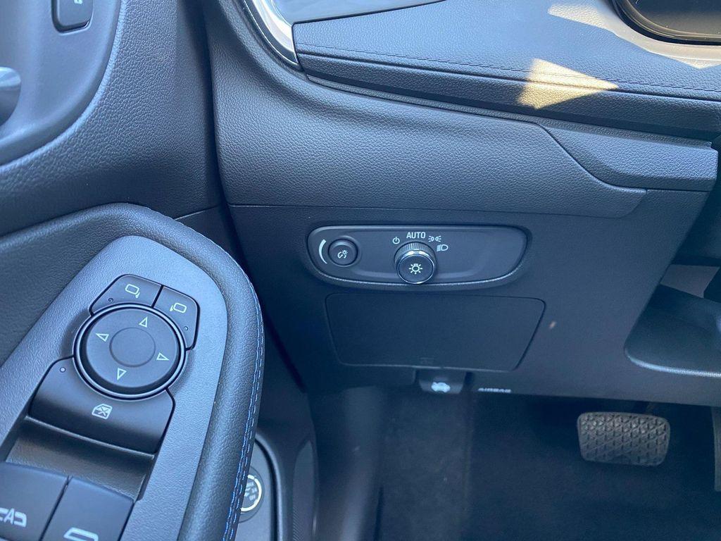 new 2026 Buick Encore GX car, priced at $30,980