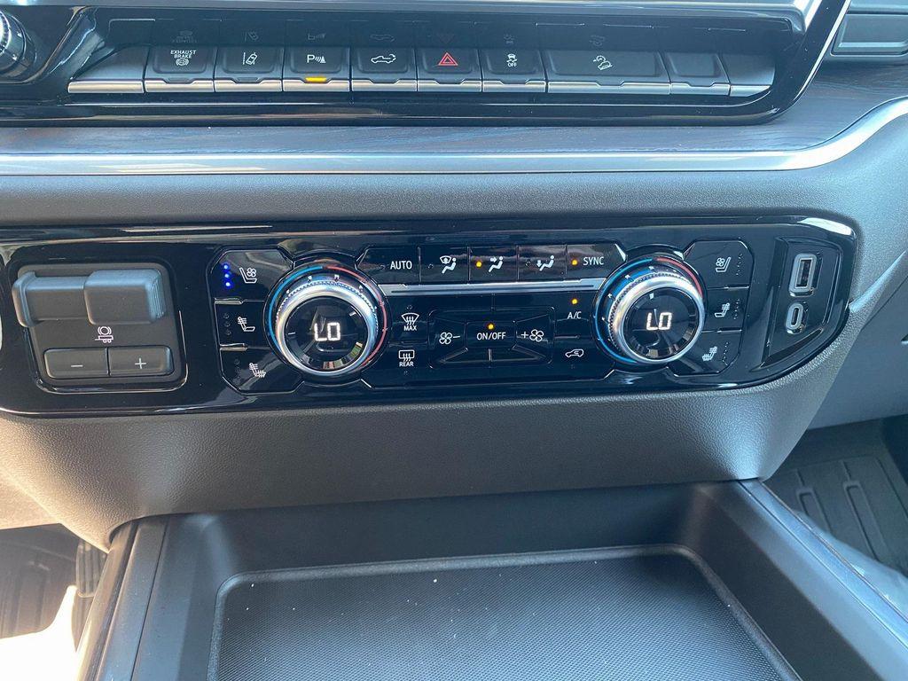 new 2026 GMC Sierra 2500 car, priced at $80,885